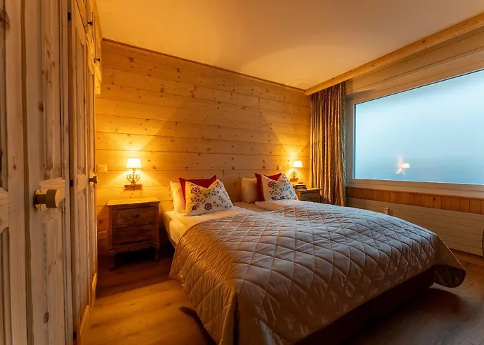 Basecamp - Renovated With Sunny Balcony By Heiti * Gstaad