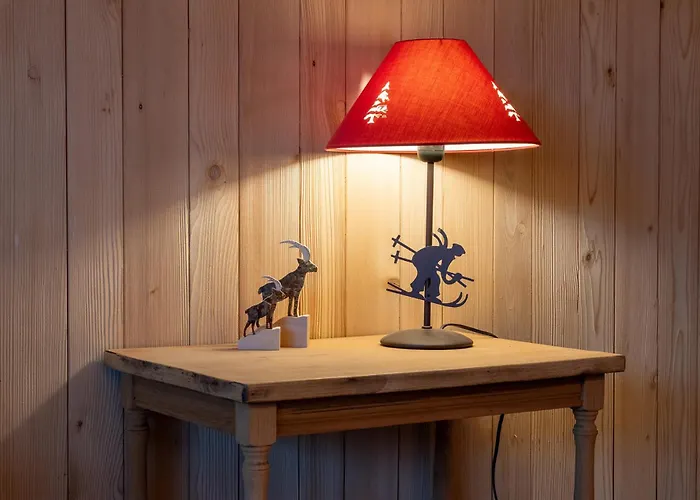 Basecamp - Renovated With Sunny Balcony By Heiti * Gstaad