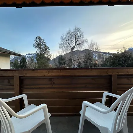 Апартаменты Basecamp - Renovated With Sunny Balcony By Heiti Гштад